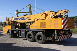 Kato-MK-250-E-Prangl-Vorechovsky-091010-03