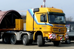 MB-Actros-4160-SLT-8x6-Prangl-Vorechovsky-290310-02