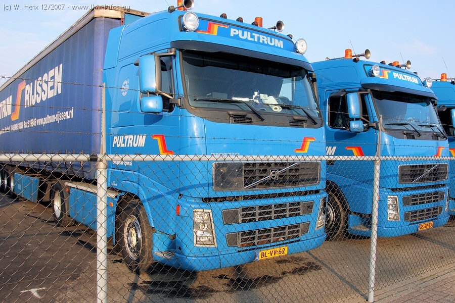 Volvo-FH12-BL-VV-62-Pultrum-151207-02.jpg