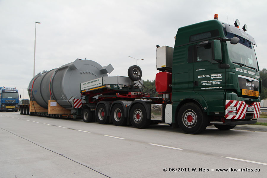 MAN-TGX-41540-Pundt-160611-04.jpg
