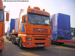 MAN-TGA-Redl-Bursch-260706-01