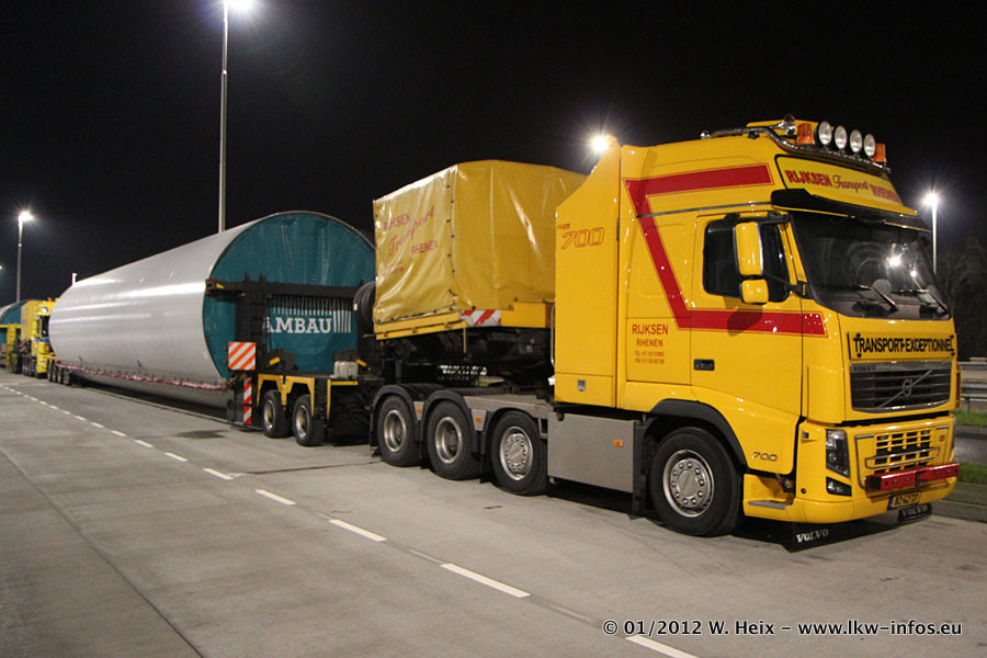 Volvo-FH16-II-700-Rijksen-250112-13.jpg