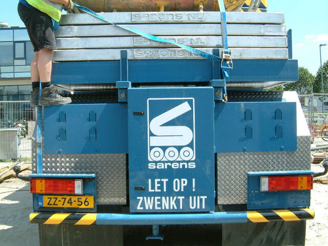 Liebherr-LTM-1100-5-2-Sarens-vMelzen-221006-07.jpg - Henk van Melzen