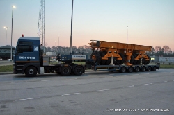 MAN-TGA-33530-Sarens-150411-05
