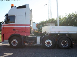 Volvo-FH12-500-Genuit-Schenker-300507-09