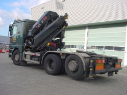 MB-Actros-2540-vdScheur-PvUrk-110505-01