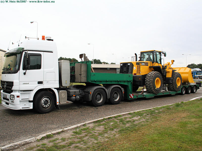 MB-Actros-MP2-2654-Schwandner-030707-01.jpg