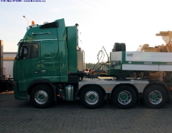 Volvo-FH16-660-008-Schwandner-010708-01