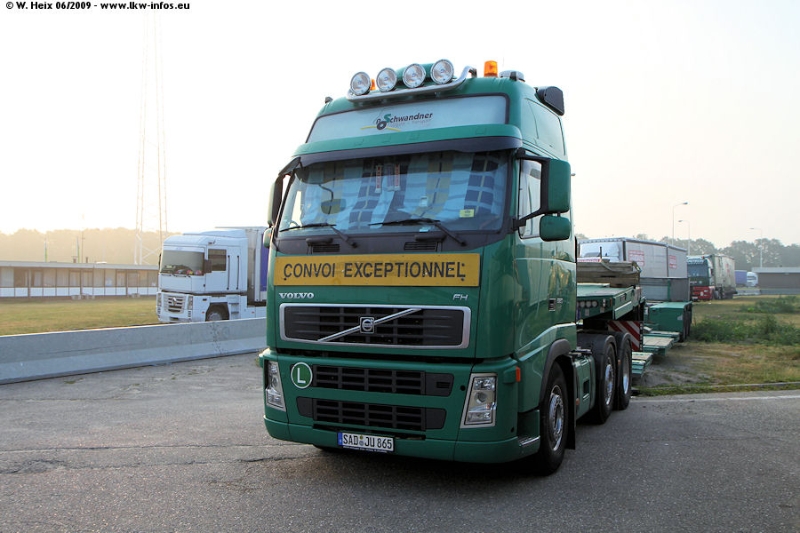 Volvo-FH-520-865-Schwandner-010709-05.jpg