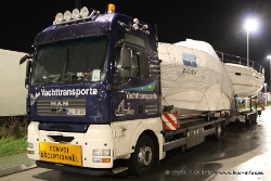 MAN-TGA-Sleepy-071211-02