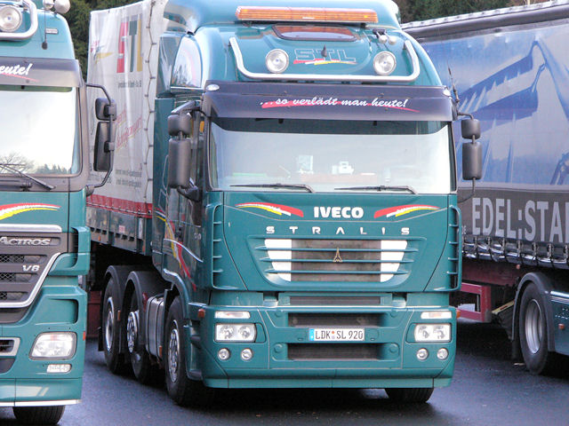 Iveco-Stralis-AS-440-S-54-STL-Nevelsteen-150107-02.jpg - Patrick Nevelsteen