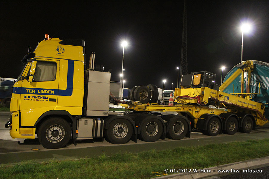 Volvo-FH16-II-700-ter-Linden-210112-10.jpg