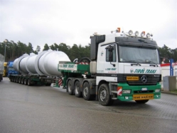 MB-Actros-4153-Tirol-Trans-Eischer-140406-10
