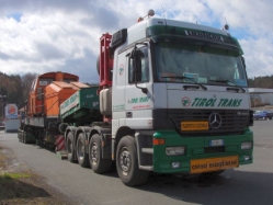 MB-Actros-Tirol-Trans-Holz-200406-01