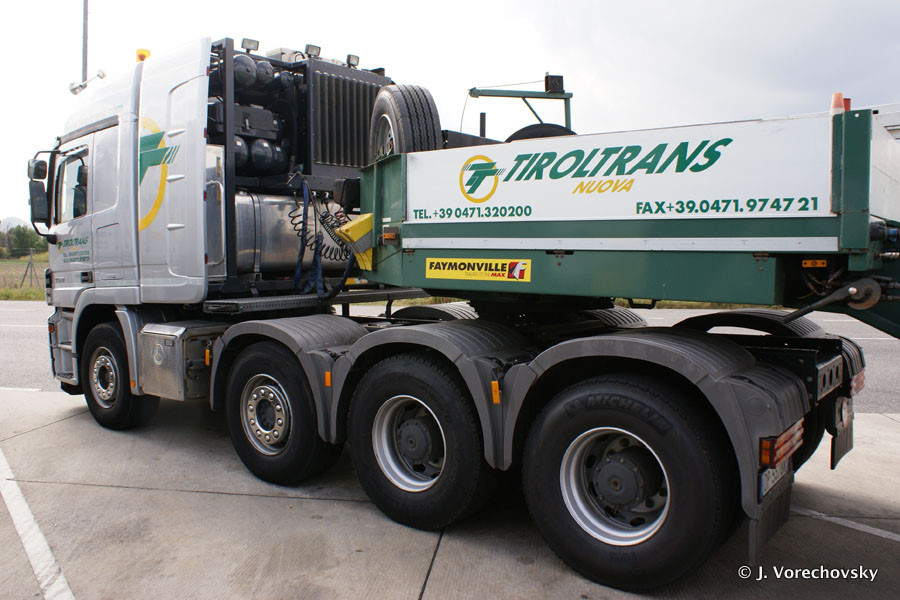 MB-Actros-4160-SLT-Tiroltrans-Vorechovsky-101011-03.jpg