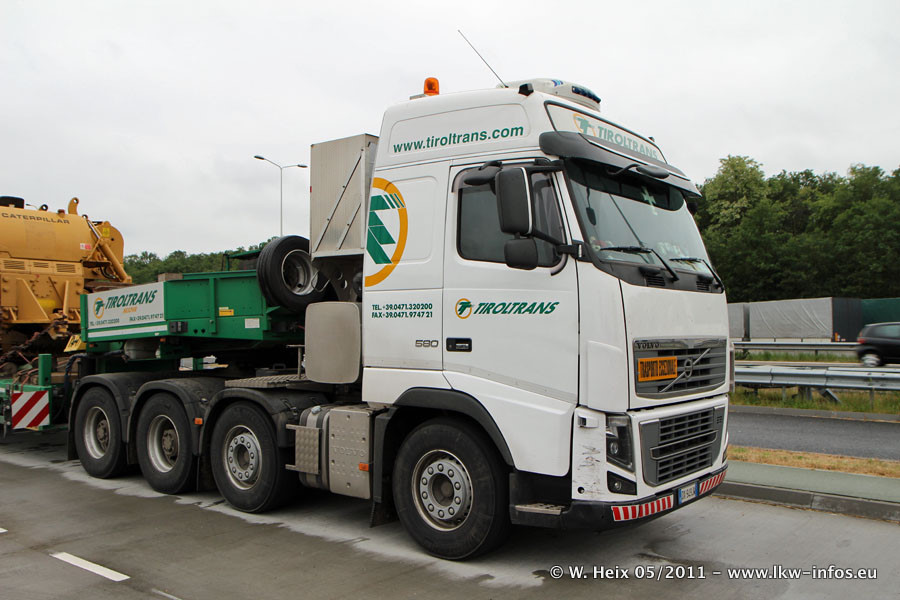 Volvo-FH16-II-580-Tiroltrans-170511-04.JPG