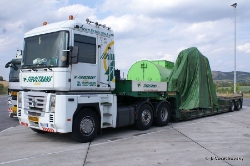 fRenault-Magnum-440-Tiroltrans-Vorechovsky-101011-01