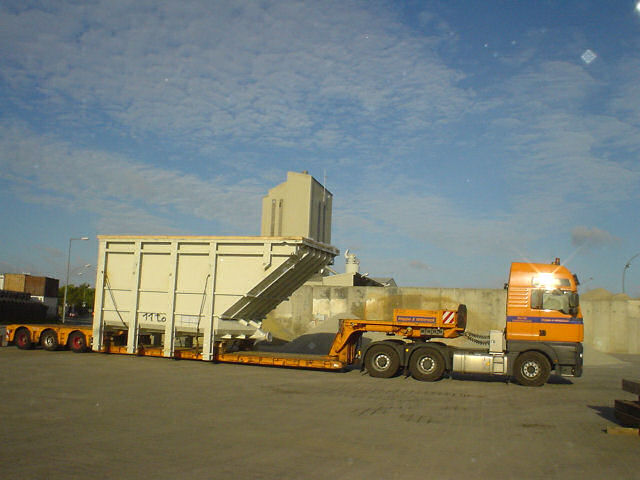 MAN-TGA-41530-XXL-Poppe+Wittrock-Werblow-301006-02.jpg - Klaus Werblow