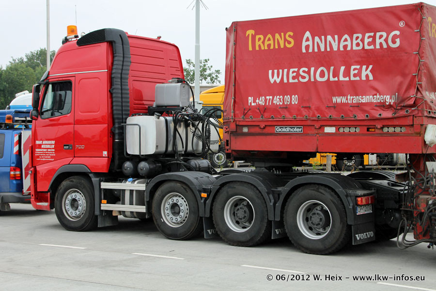 Volvo-FH16-II-700-Trans-Annaberg-270612-14.jpg
