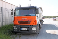 Universal-Transport-290809-074