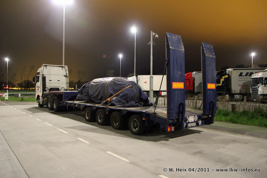 MAN-TGX-33480-Usabiaga-060411-06.jpg