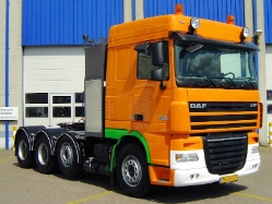 DAF-XF-105510-vdVlist-de-Jongste-260708-02