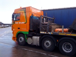 DAF-XF-226-vdVlist-Andes-140509-03
