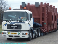MAN-FE-460-A-Voss-080105-02