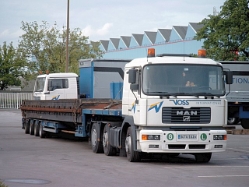 MAN-F2000-Evo-Schwertansport-Voss-1-(Scholz)