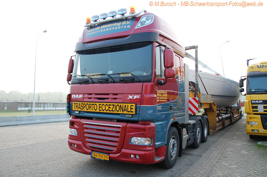 DAF-XF-105510-vdWetering-MB-280310-04.jpg - Manfred Bursch