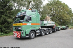 Volvo-FH16-II-700-Wild-040810-09