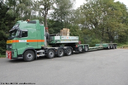 Volvo-FH16-II-700-Wild-040810-11