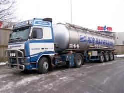 Volvo-FH12-380-ADR-Haanpaeae-Iden-110207-01