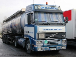Volvo-FH12-380-ADR-Haanpaeae-Schiffner-210107-01
