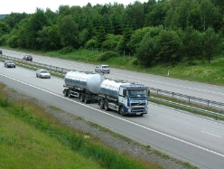 Volvo-FH12-ADR-Posern-051208-02