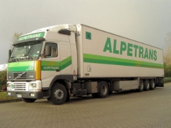 Volvo-FH12-420-Alpetrans-Kleine-Muellhoff-310105-01