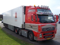 Volvo-FH12-460-PBA-Iden-140506-04