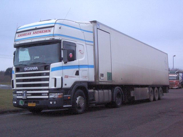 Scania-124-L-420-Andresen-Stober-260406-37.jpg