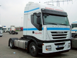 Iveco-Stralis-AS-II-440-S-42-Andresen-Stober-290208-12