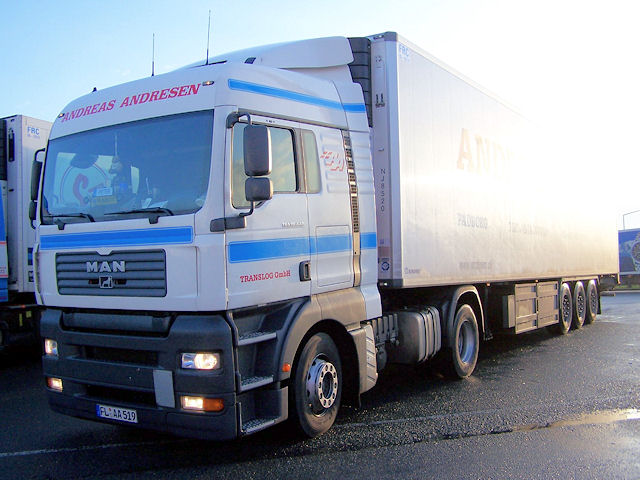 MAN-TGA-18440-XLX-Andresen-Iden-110207-01.jpg - Daniel Iden