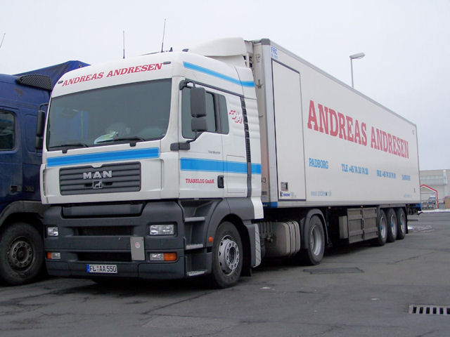 MAN-TGA-18440-XLX-Andresen-Iden-110207-02.jpg - Daniel Iden