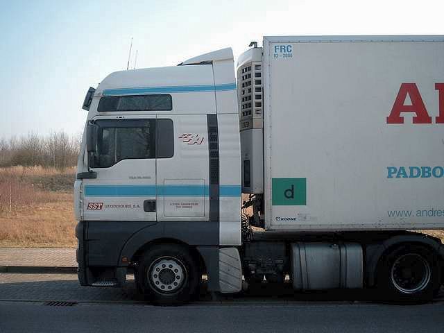 MAN-TGA-XXL-Andresen-Kolmorgen-100205-01.jpg - D. Kolmorgen