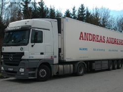 MB-Actros-MP2-1844-Andresen-Sub-Schiffner-191107-01