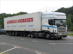 Scania-124-L-420-Andresen-Waic-110205-01