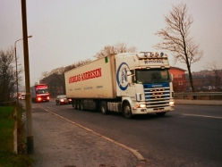 Scania-124-L-Andresen-Wihlborg-100904-1