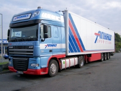 DAF-XF-105410-Anhalt-Iden-281106-01