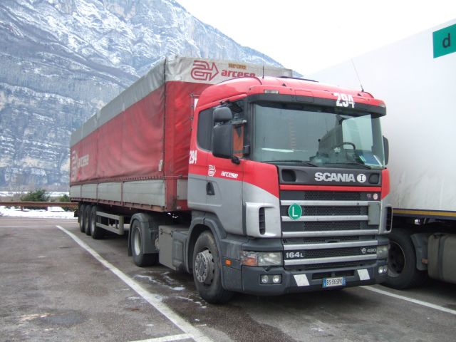 Scania-164-L-480-Arcese-Fustinoni-161205-01.jpg - G. Fustinoni