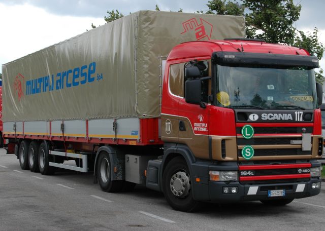Scania-164-L-480-Arcese-Schiffner-060406-01.jpg - Carsten Schiffner