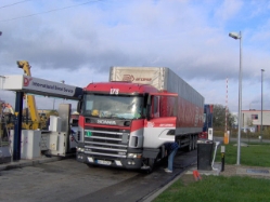 Scania-144-L-460-Arcese-Rouwet-281106-01
