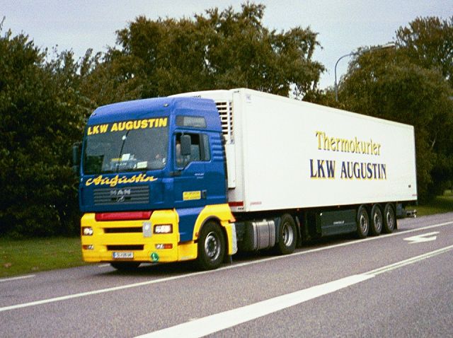 MAN-TGA-XXL-LKW-Augustin-Wihlborg-250904-1.jpg - Henrik Wihlborg